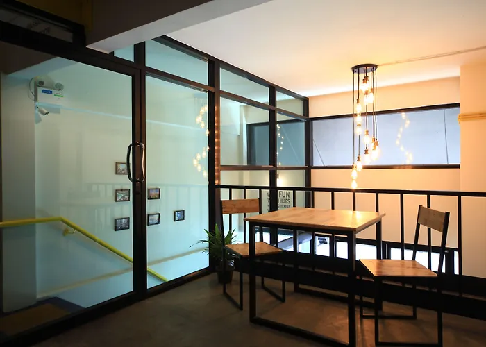 Tuk Tuk Hostel Bangkok